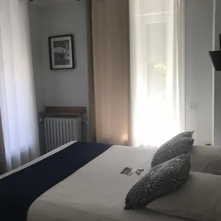 Hotel Le Grand Dore 2*