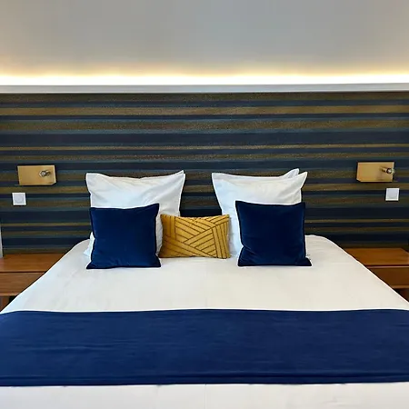 Hotel Le Grand Dore 2*