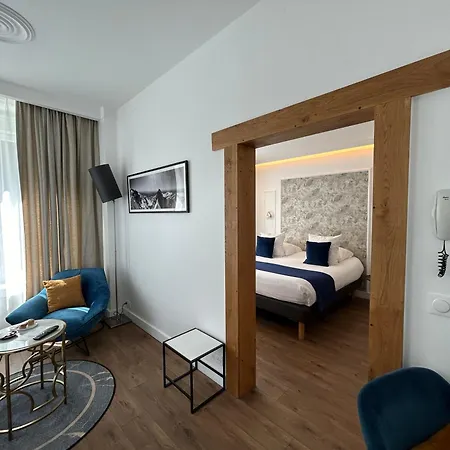 Le Grand Dore Hotel 2*