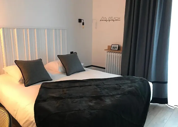 Отель Le Grand Dore 2*