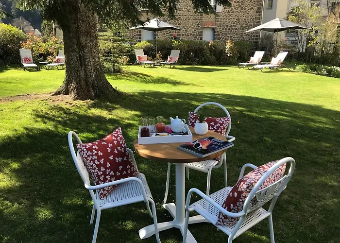 Отель Le Grand Dore 2*