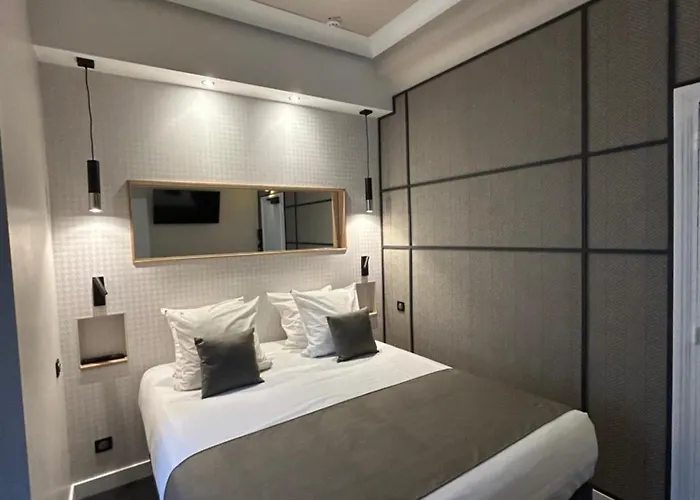 Hotel Le Grand Dore 2*